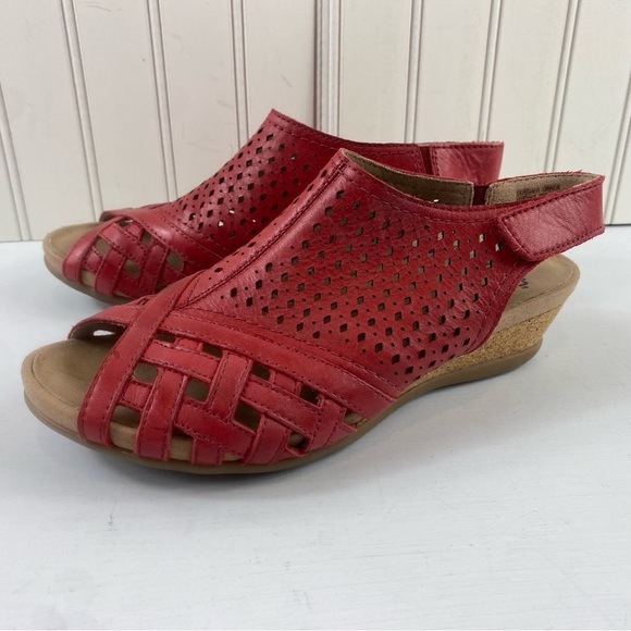 Earth Bright Women’s Red Perforated Leather Pisa Galli Wedge‎ Sandals Sz 7.5M - Picture 5 of 15